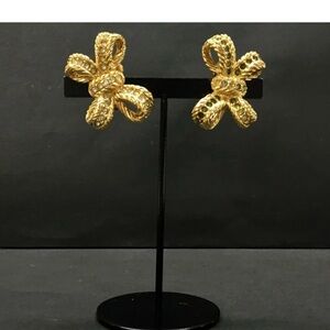 Dior Christian Dior Ribbon Rhinestone Gold Tone Earrings/3BL1151